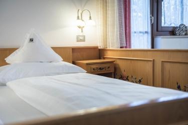 Image for HOTEL PETER