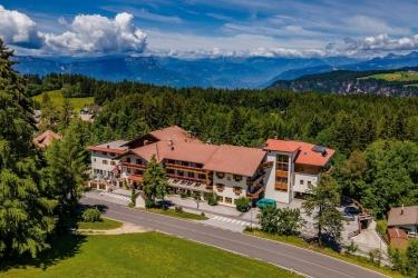 Image for HOTEL PETER