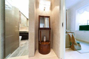 Image for THE ASHBEE