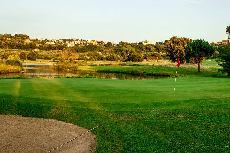 Castelgandolfo Golf Club - Picture 2